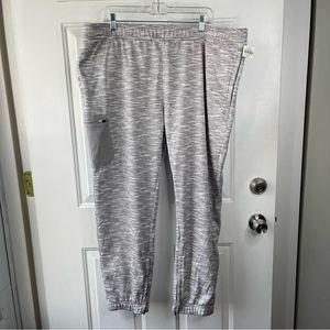 Xersion NWT Mens Thermal Jogger Grey Pants Size XXL